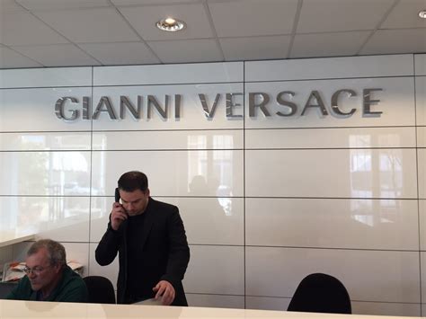 gianni versace sede novara|versace sito ufficiale.